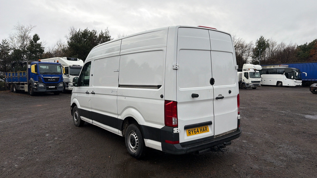 VOLKSWAGEN CRAFTER CR35 2.0 TDI 140PS - Panel van: picture 3 VOLKSWAGEN CRAFTER CR35 2.0 TDI 140PS - Panel van: picture 3