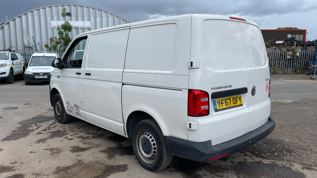 VOLKSWAGEN TRANSPORTER T28 2.0 TDI BMT 102PS S-LINE - Small van: picture 3 VOLKSWAGEN TRANSPORTER T28 2.0 TDI BMT 102PS S-LINE - Small van: picture 3