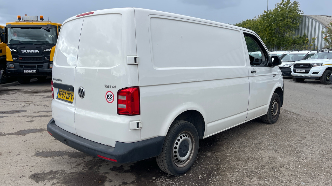 VOLKSWAGEN TRANSPORTER T28 2.0 TDI BMT 102PS S-LINE - Small van: picture 4 VOLKSWAGEN TRANSPORTER T28 2.0 TDI BMT 102PS S-LINE - Small van: picture 4