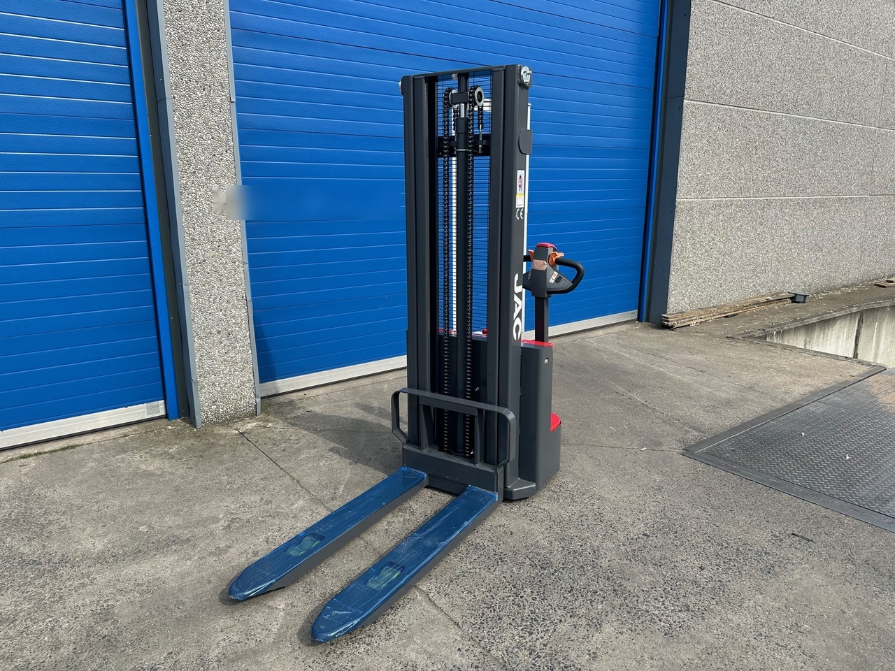 JAC CDD15 - Stacker: picture 3 JAC CDD15 - Stacker: picture 3