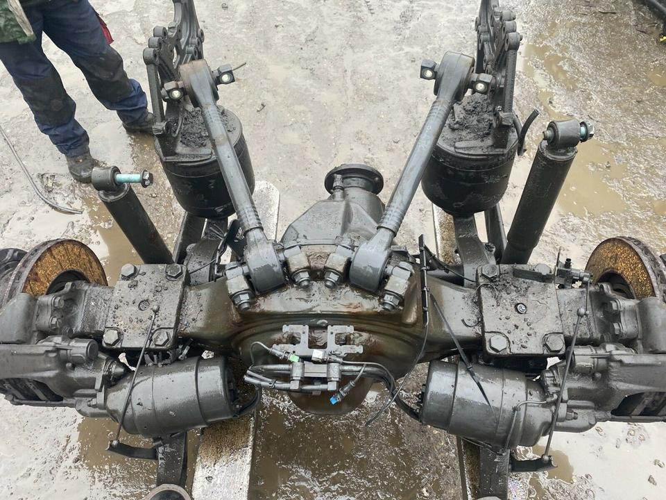 Hinterachse Mercedes Actros MP4 - Rear axle for Truck: picture 1 Hinterachse Mercedes Actros MP4 - Rear axle for Truck: picture 1