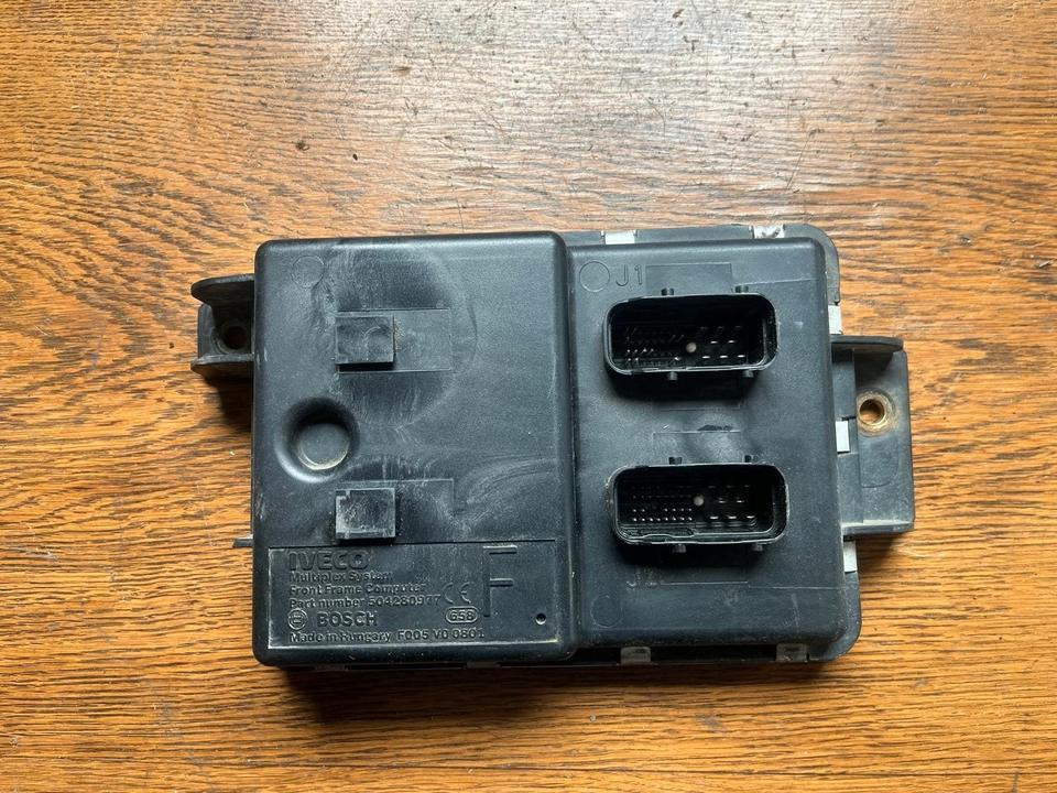 IVECO Multiplex System Front Frame Computer Steuergerät 504280977 - ECU for Truck: picture 1 IVECO Multiplex System Front Frame Computer Steuergerät 504280977 - ECU for Truck: picture 1