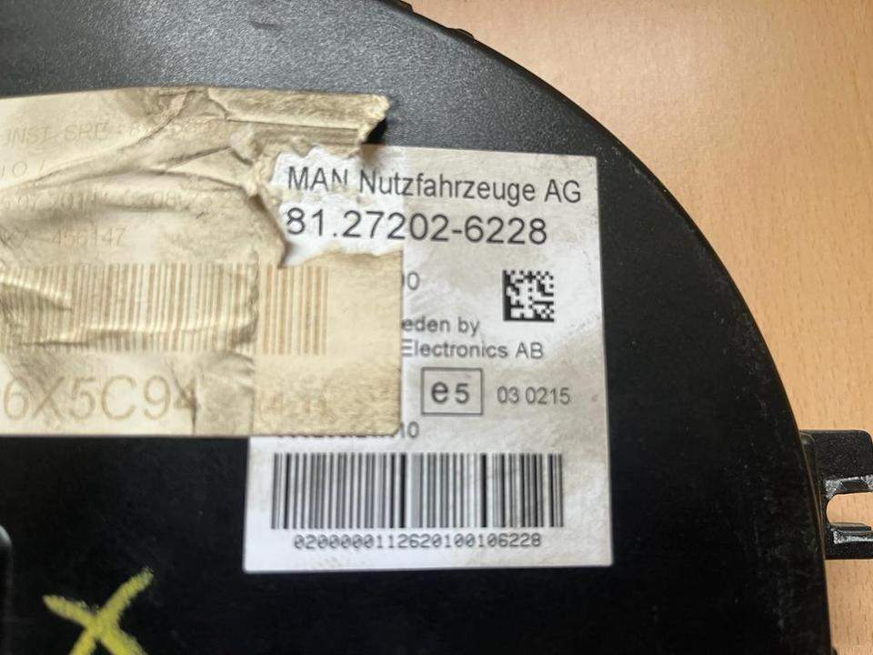 MAN Kombiinstrument Tacho 81272026228 - Tachograph for Truck: picture 2 MAN Kombiinstrument Tacho 81272026228 - Tachograph for Truck: picture 2