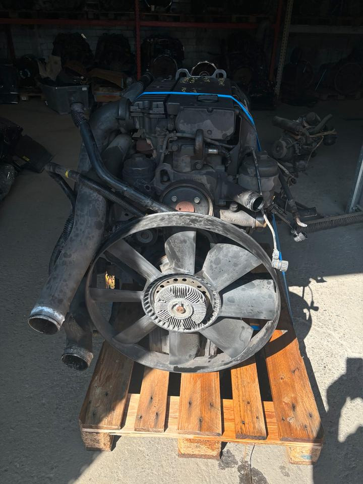 Mercedes Atego 2 Motor OM 904 LA V EU5 - Engine for Truck: picture 1 Mercedes Atego 2 Motor OM 904 LA V EU5 - Engine for Truck: picture 1