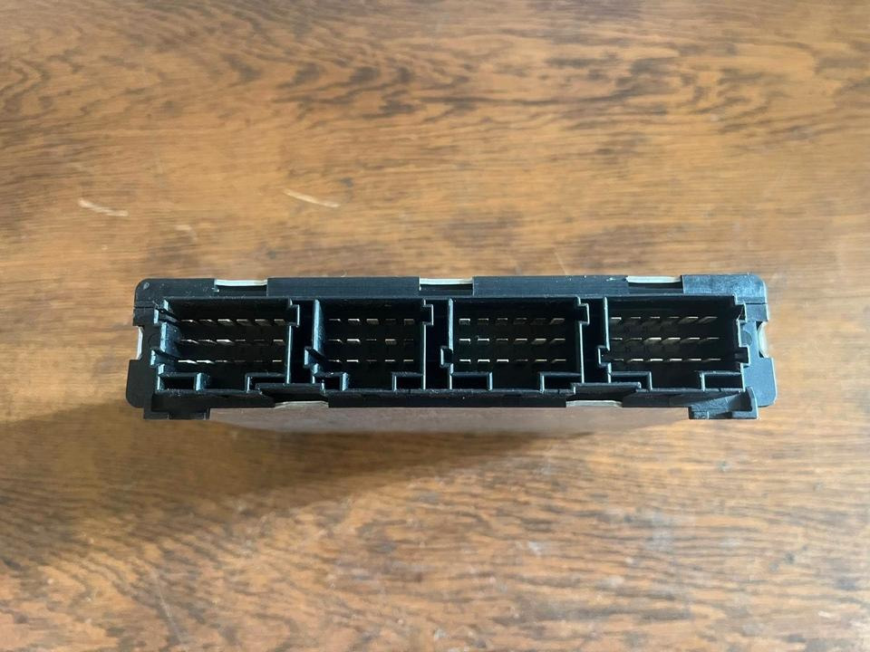 Mercedes Atego Elektronik FR VDO Steuergerät A0004465702 - ECU for Truck: picture 4 Mercedes Atego Elektronik FR VDO Steuergerät A0004465702 - ECU for Truck: picture 4