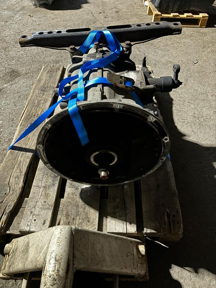 Mercedes Atego Schaltgetriebe G56-6 - Gearbox and parts for Truck: picture 1 Mercedes Atego Schaltgetriebe G56-6 - Gearbox and parts for Truck: picture 1