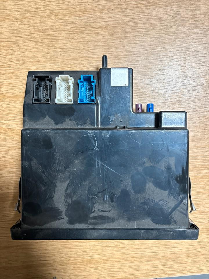 Mercedes-Benz FLEETBOARD ADVANCED Tachograph A0004460760 - Tachograph for Truck: picture 4 Mercedes-Benz FLEETBOARD ADVANCED Tachograph A0004460760 - Tachograph for Truck: picture 4