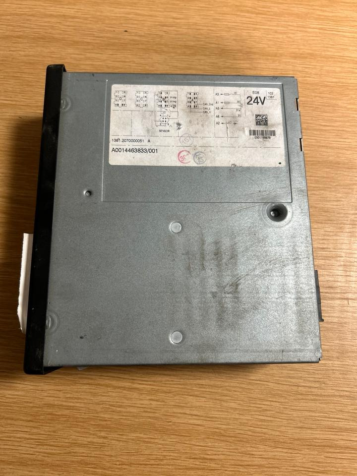 Mercedes-Benz Tachograph A0014463833 - Tachograph for Truck: picture 3 Mercedes-Benz Tachograph A0014463833 - Tachograph for Truck: picture 3
