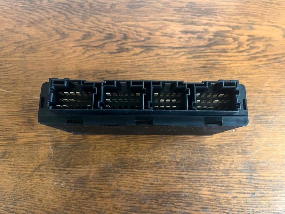 Mercedes-Benz VDO Elektronik FR Steuergerät A0014461102 - ECU for Truck: picture 4 Mercedes-Benz VDO Elektronik FR Steuergerät A0014461102 - ECU for Truck: picture 4