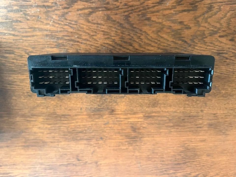 Mercedes Siemens VDO Elektronik CPC/FR Steuergerät A0014463902 - Spare parts: picture 4 Mercedes Siemens VDO Elektronik CPC/FR Steuergerät A0014463902 - Spare parts: picture 4