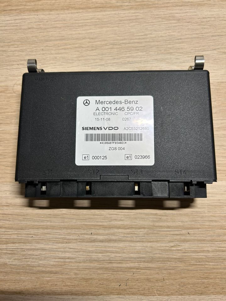 Mercedes Siemens VDO Elektronik CPC/FR Steuergerät A0014465902 - Spare parts: picture 2 Mercedes Siemens VDO Elektronik CPC/FR Steuergerät A0014465902 - Spare parts: picture 2