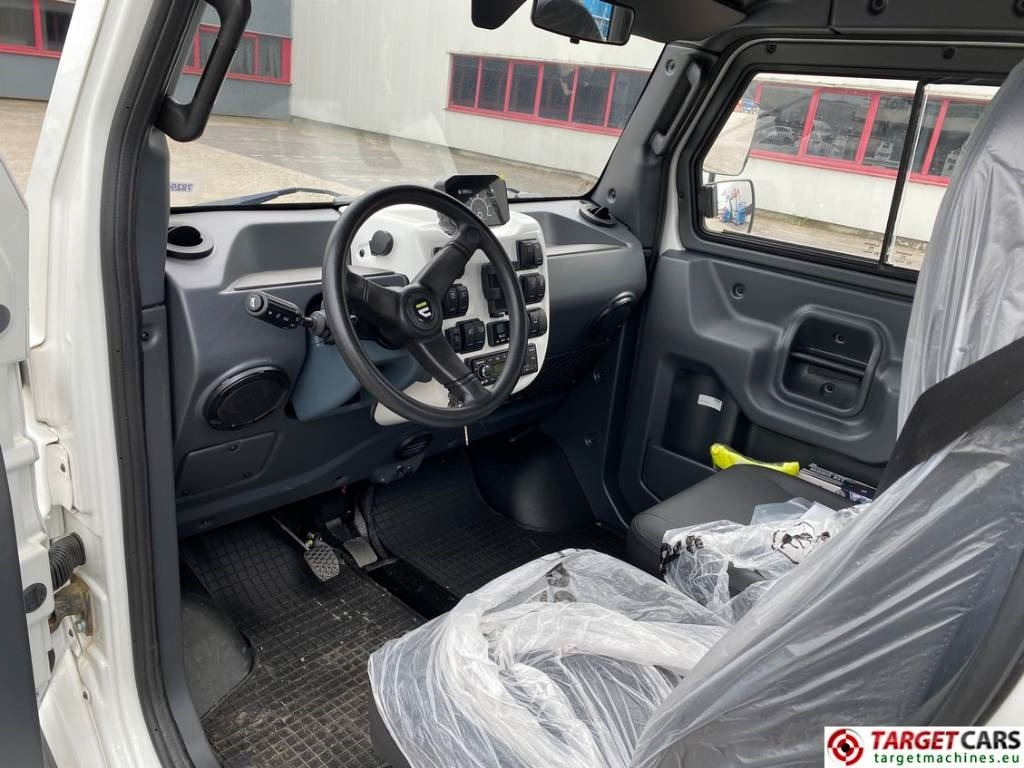 Leasing of Evum ACar Electric UTV 4x4 Open Platform XL Van  Evum ACar Electric UTV 4x4 Open Platform XL Van: picture 6