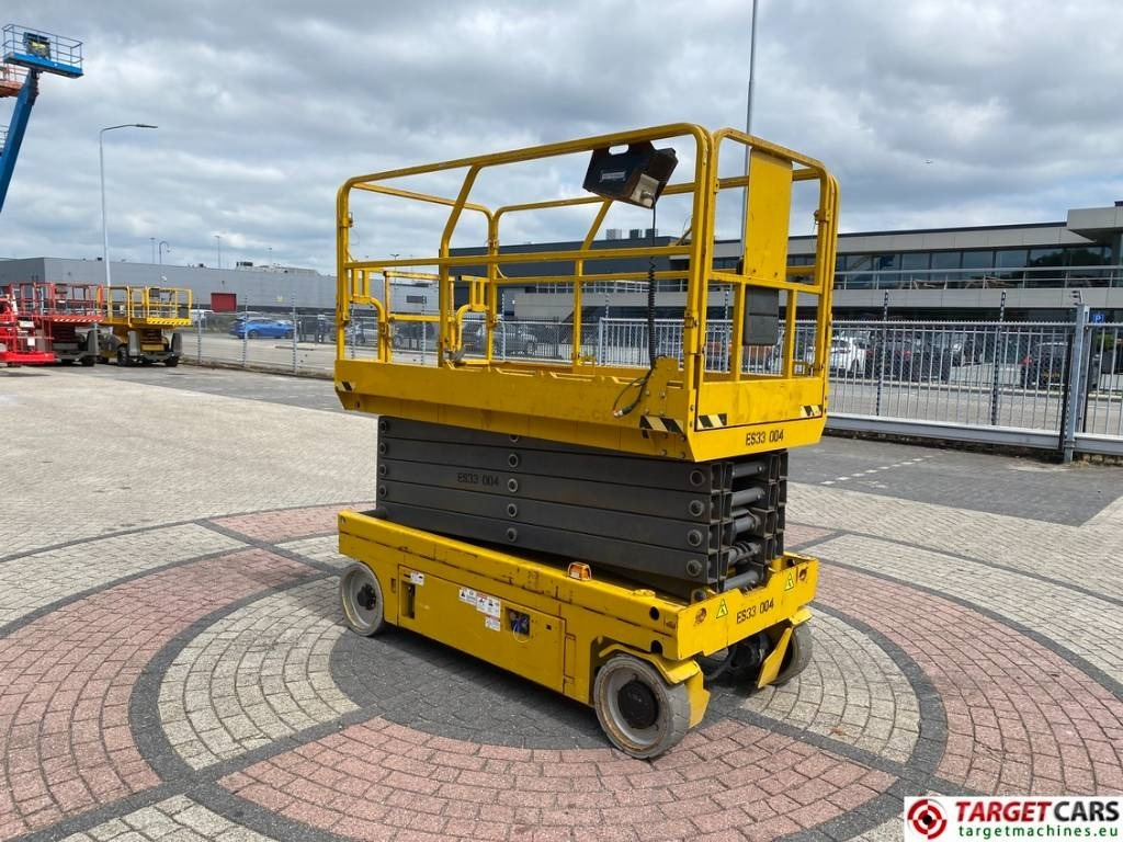 GMG 3346-ED Electric Scissor Work LIft 1200cm - Scissor lift: picture 2 GMG 3346-ED Electric Scissor Work LIft 1200cm - Scissor lift: picture 2