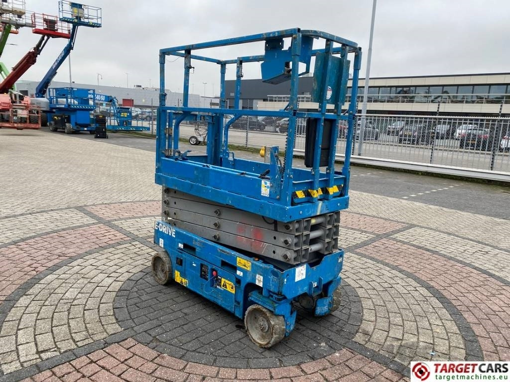 Genie GS-1932 I-Drive Electric Scissor Work Lift 779cm - Scissor lift: picture 2 Genie GS-1932 I-Drive Electric Scissor Work Lift 779cm - Scissor lift: picture 2