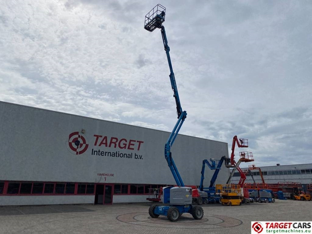 Genie Z-45/25J Articulated 4x4 Diesel Boom Work Lift 16M - Articulated boom lift: picture 5 Genie Z-45/25J Articulated 4x4 Diesel Boom Work Lift 16M - Articulated boom lift: picture 5