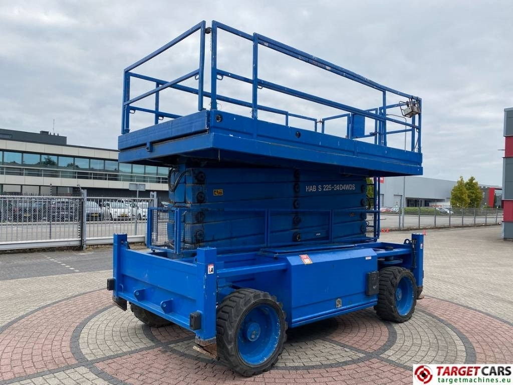 HAB S225-24D 4WDS Diesel 4x4 Scissor Work Lift 2250cm - Scissor lift: picture 3 HAB S225-24D 4WDS Diesel 4x4 Scissor Work Lift 2250cm - Scissor lift: picture 3