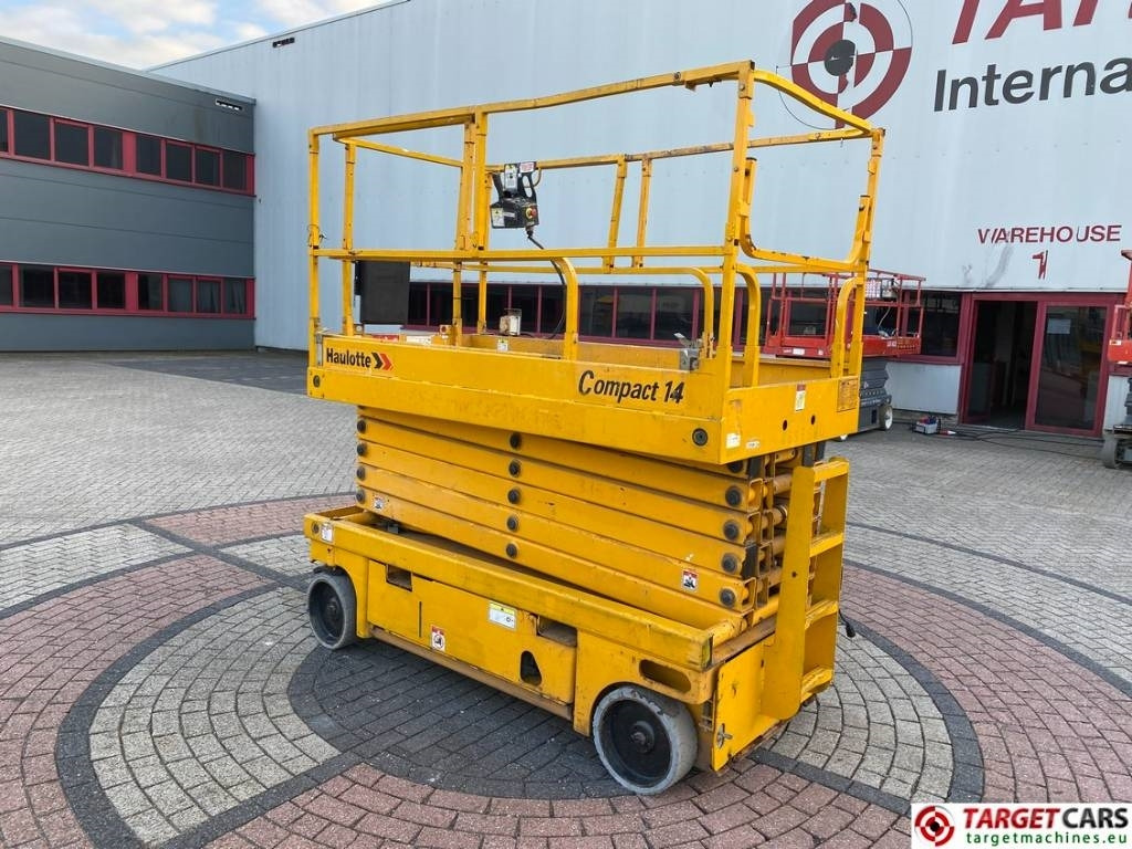 Haulotte Compact 14 Electric Scissor Work Lift 1385cm  - Scissor lift: picture 4 Haulotte Compact 14 Electric Scissor Work Lift 1385cm  - Scissor lift: picture 4