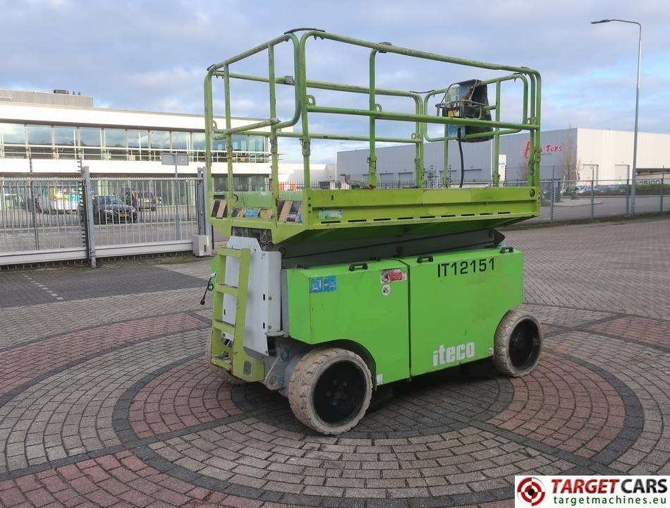 Iteco IT12151 Electric Scissor Work Lift 1380cm - Scissor lift: picture 3 Iteco IT12151 Electric Scissor Work Lift 1380cm - Scissor lift: picture 3