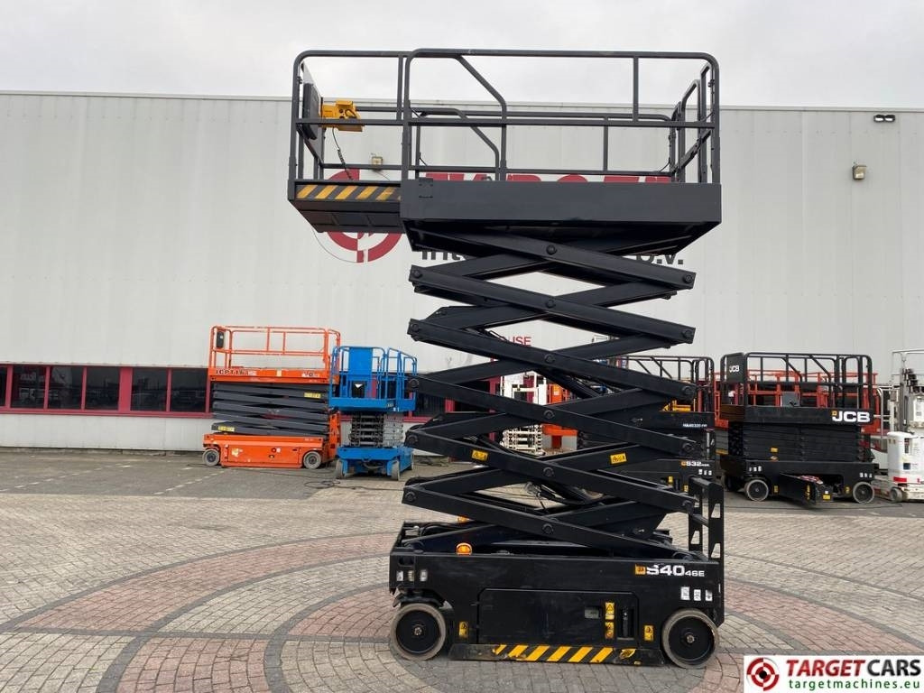 JCB S4046E Electric Scissor Work Lift 1390cm - Scissor lift: picture 5 JCB S4046E Electric Scissor Work Lift 1390cm - Scissor lift: picture 5
