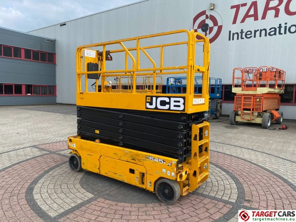 JCB S4550E Electric Scissor Work Lift 1580cm - Scissor lift: picture 4 JCB S4550E Electric Scissor Work Lift 1580cm - Scissor lift: picture 4