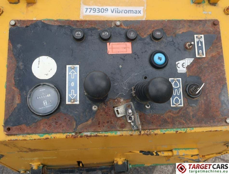 Road roller JCB Vibromax VM1500 Trench Compactor Roller 85cm: picture 6