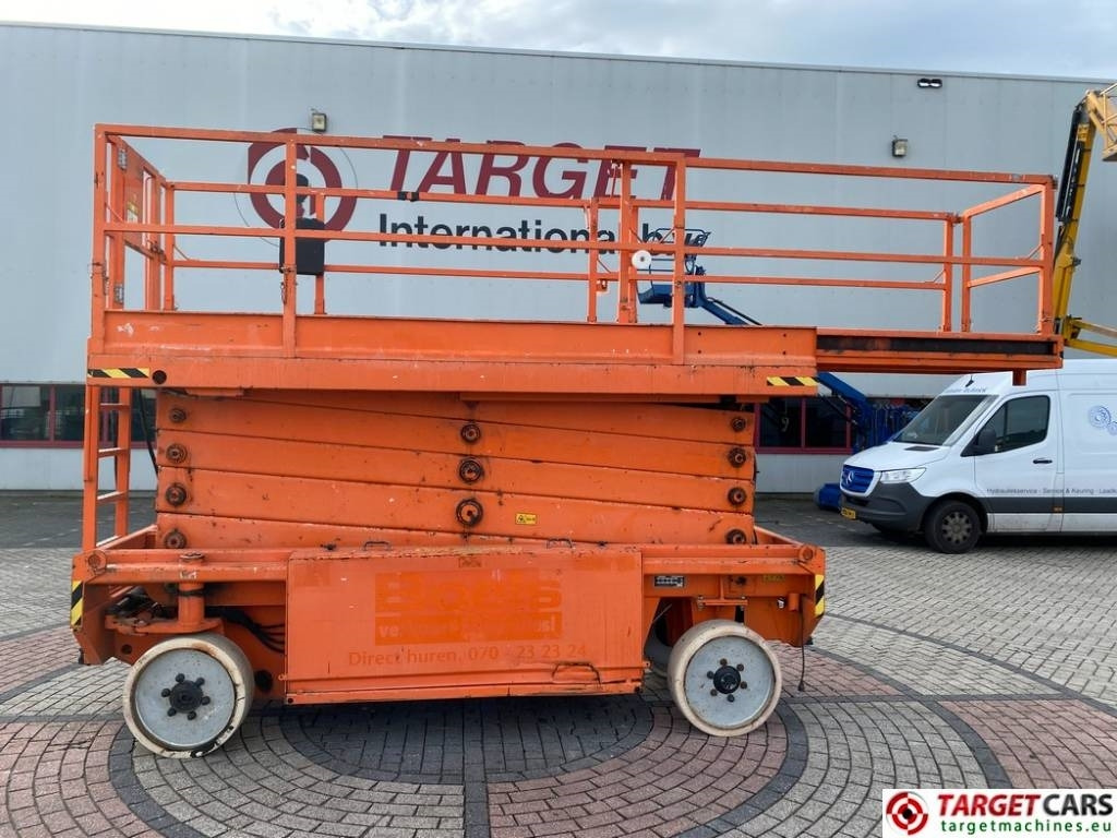 JLG 153-12 Liftlux Electric Scissor Work Lift 1730cm - Scissor lift: picture 5 JLG 153-12 Liftlux Electric Scissor Work Lift 1730cm - Scissor lift: picture 5