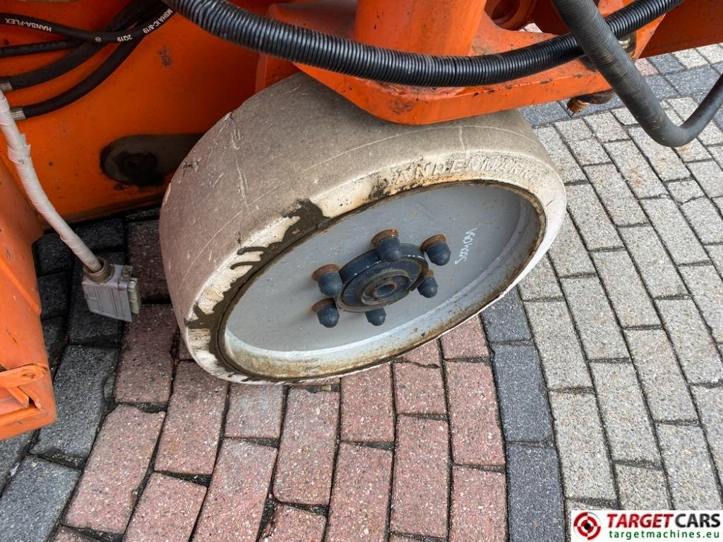 Scissor lift JLG 153-12 Liftlux Electric Scissor Work Lift 1730cm: picture 23 Scissor lift JLG 153-12 Liftlux Electric Scissor Work Lift 1730cm: picture 23