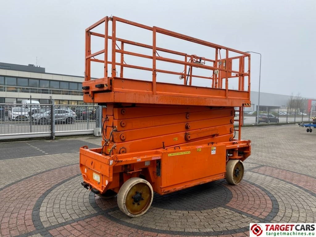 JLG 153-12 Liftlux Electric Scissor Work Lift 1730cm - Scissor lift: picture 3 JLG 153-12 Liftlux Electric Scissor Work Lift 1730cm - Scissor lift: picture 3