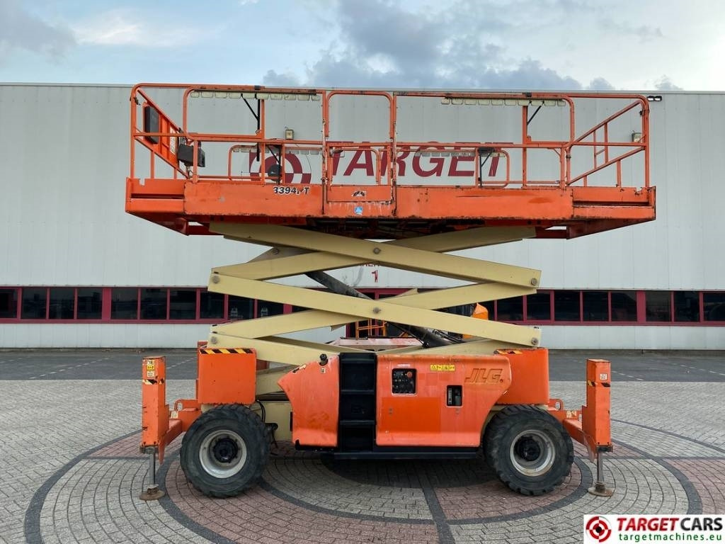 JLG 3394RT Diesel 4x4 Scissor Work Lift 1206cm - Scissor lift: picture 5 JLG 3394RT Diesel 4x4 Scissor Work Lift 1206cm - Scissor lift: picture 5