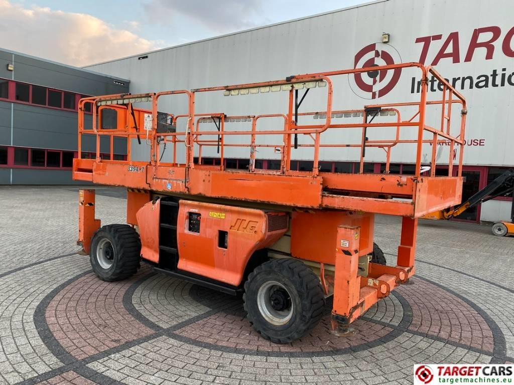 JLG 3394RT Diesel 4x4 Scissor Work Lift 1206cm - Scissor lift: picture 4 JLG 3394RT Diesel 4x4 Scissor Work Lift 1206cm - Scissor lift: picture 4