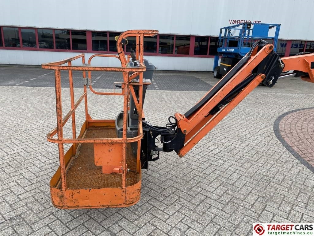 Leasing of JLG 520AJ Articulated 4x4 Diesel Boom Work Lift 1800cm JLG 520AJ Articulated 4x4 Diesel Boom Work Lift 1800cm: picture 15 Leasing of JLG 520AJ Articulated 4x4 Diesel Boom Work Lift 1800cm JLG 520AJ Articulated 4x4 Diesel Boom Work Lift 1800cm: picture 15
