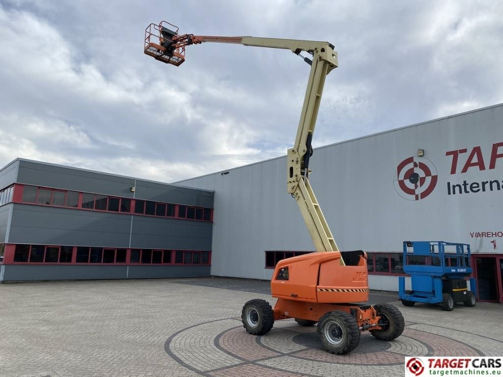 Leasing of JLG 520AJ Articulated 4x4 Diesel Boom Work Lift 1800cm JLG 520AJ Articulated 4x4 Diesel Boom Work Lift 1800cm: picture 20 Leasing of JLG 520AJ Articulated 4x4 Diesel Boom Work Lift 1800cm JLG 520AJ Articulated 4x4 Diesel Boom Work Lift 1800cm: picture 20