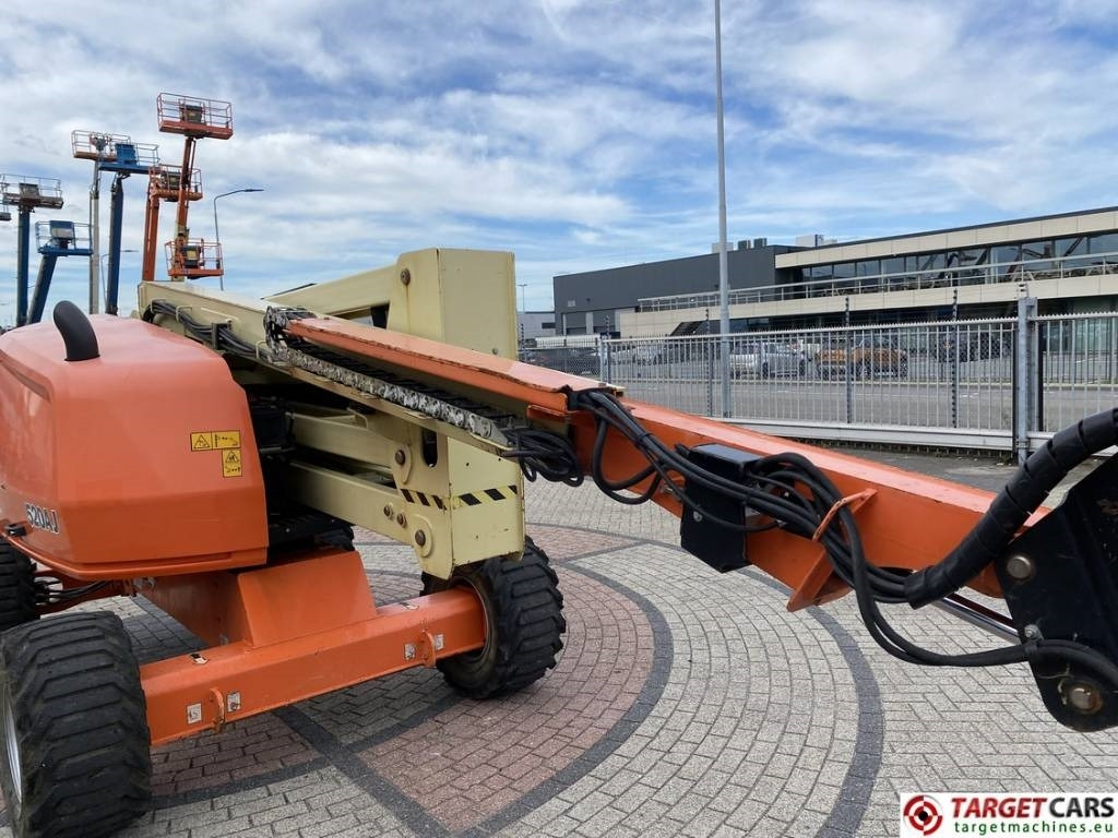 Leasing of JLG 520AJ Articulated 4x4 Diesel Boom Work Lift 1800cm JLG 520AJ Articulated 4x4 Diesel Boom Work Lift 1800cm: picture 34 Leasing of JLG 520AJ Articulated 4x4 Diesel Boom Work Lift 1800cm JLG 520AJ Articulated 4x4 Diesel Boom Work Lift 1800cm: picture 34