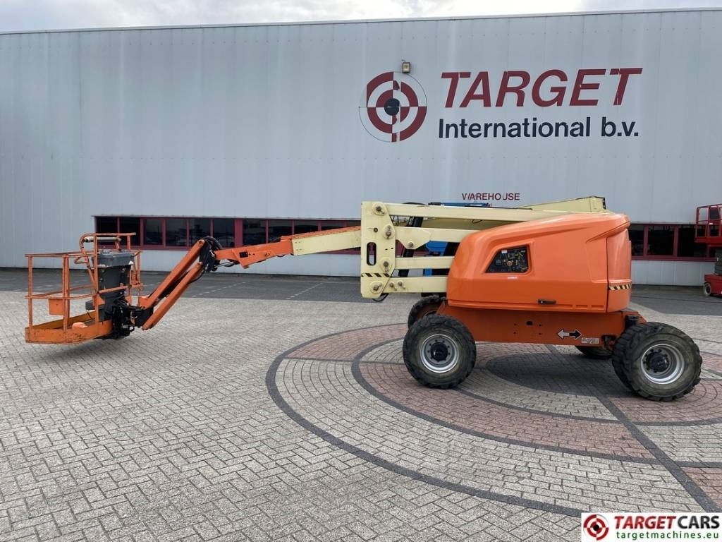 Leasing of JLG 520AJ Articulated 4x4 Diesel Boom Work Lift 1800cm JLG 520AJ Articulated 4x4 Diesel Boom Work Lift 1800cm: picture 35 Leasing of JLG 520AJ Articulated 4x4 Diesel Boom Work Lift 1800cm JLG 520AJ Articulated 4x4 Diesel Boom Work Lift 1800cm: picture 35