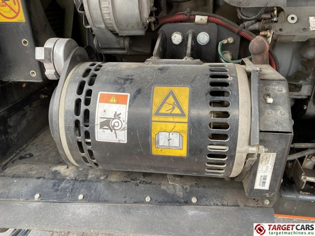 Leasing of JLG 520AJ Articulated 4x4 Diesel Boom Work Lift 1800cm JLG 520AJ Articulated 4x4 Diesel Boom Work Lift 1800cm: picture 14 Leasing of JLG 520AJ Articulated 4x4 Diesel Boom Work Lift 1800cm JLG 520AJ Articulated 4x4 Diesel Boom Work Lift 1800cm: picture 14