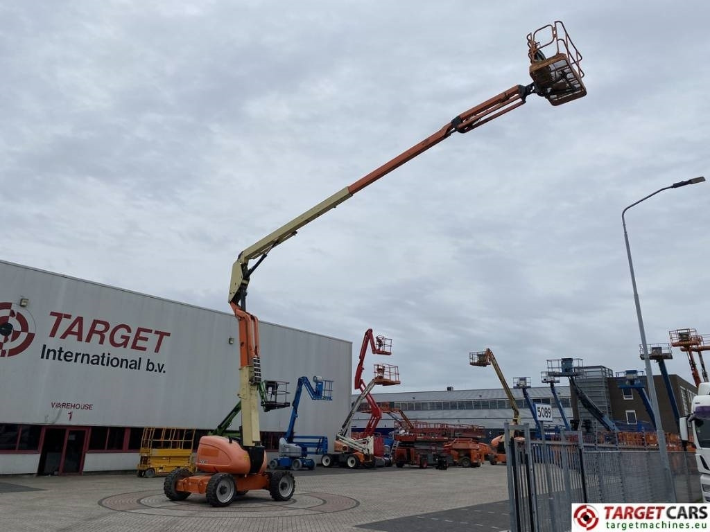 Articulated boom lift JLG 600AJ Articulated 4x4 Diesel Boom Work Lift 2047cm: picture 7