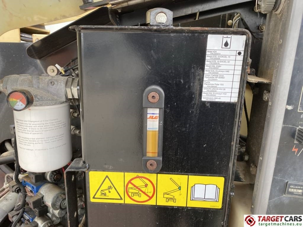 Articulated boom lift JLG 600AJ Articulated 4x4 Diesel Boom Work Lift 2047cm: picture 26