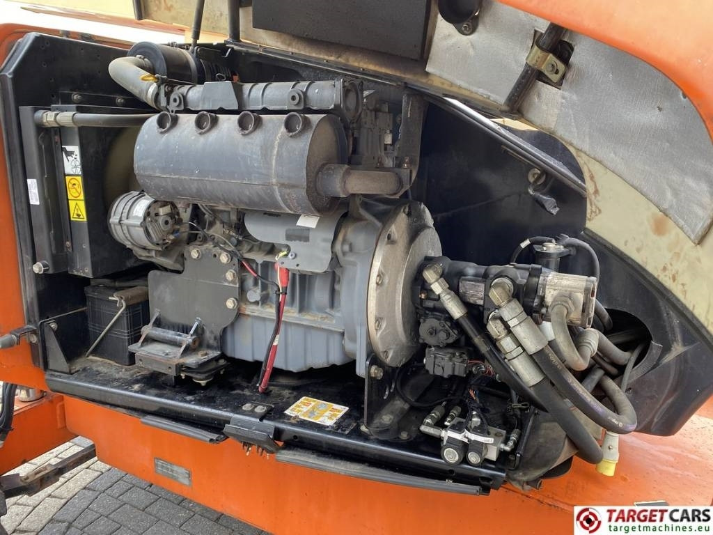 Articulated boom lift JLG 600AJ Articulated 4x4 Diesel Boom Work Lift 2047cm: picture 15
