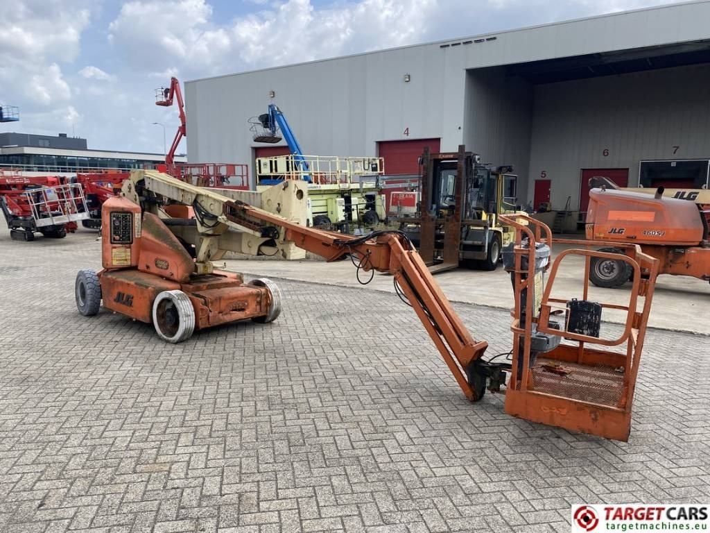 JLG E400AJPN Electric Articulated Boom Lift DEFECT - Articulated boom lift: picture 2 JLG E400AJPN Electric Articulated Boom Lift DEFECT - Articulated boom lift: picture 2