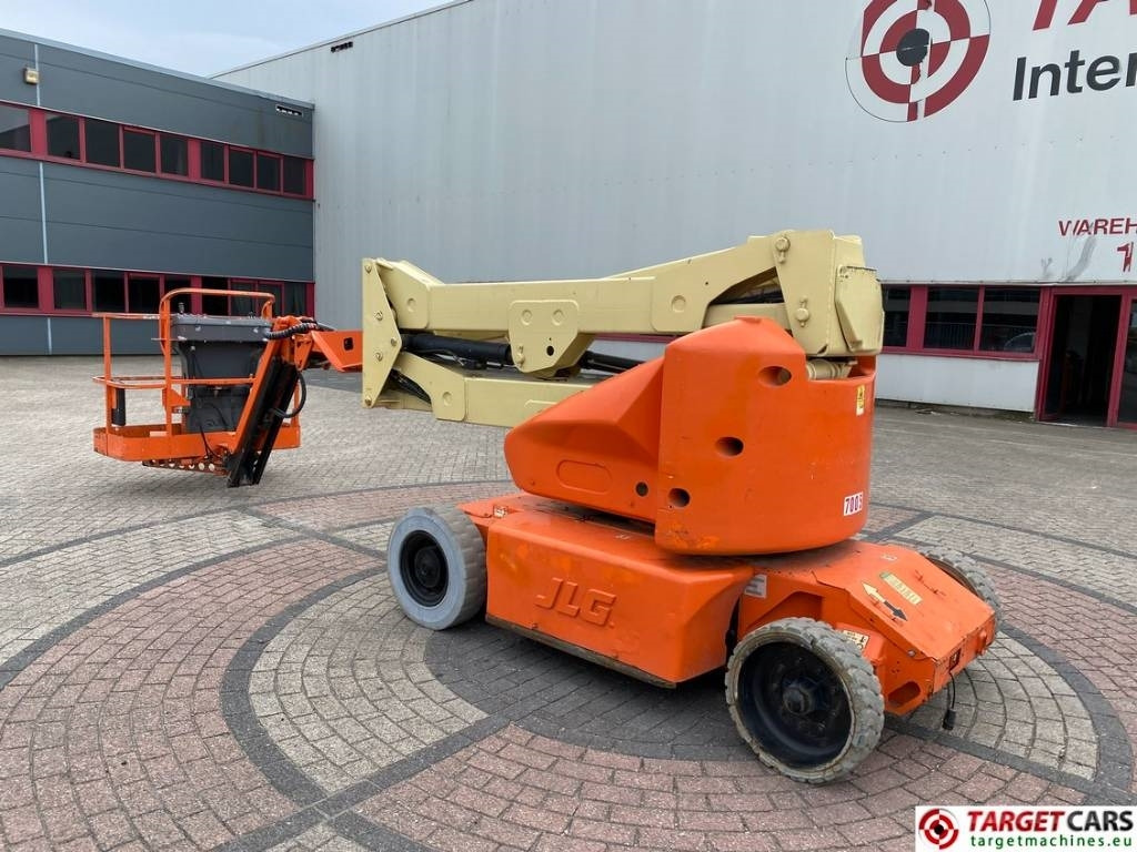 JLG E400AJPN Jib Plus Articulated Boom Lift 1419cm  - Articulated boom lift: picture 4 JLG E400AJPN Jib Plus Articulated Boom Lift 1419cm  - Articulated boom lift: picture 4