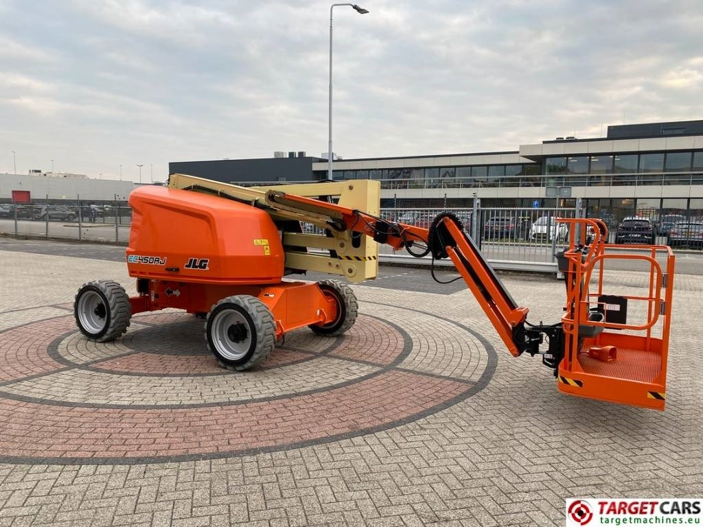 JLG EC450AJ Lithium-Ion Articulated Boom Lift 1572cm - Articulated boom lift: picture 2 JLG EC450AJ Lithium-Ion Articulated Boom Lift 1572cm - Articulated boom lift: picture 2