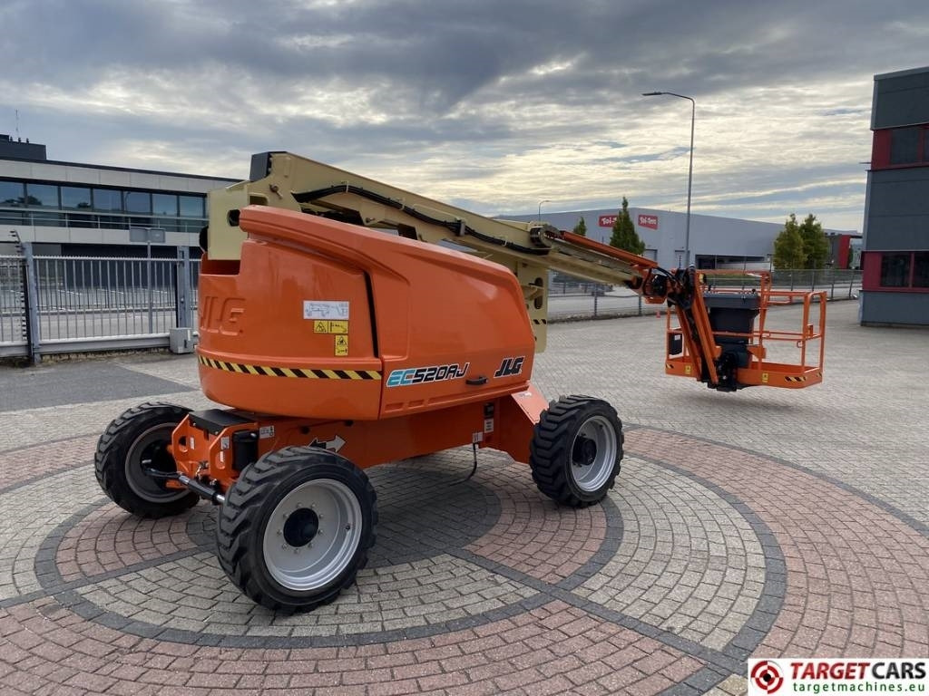 JLG EC520AJ Electric Articulated Boom Work Lift 1800cm - Articulated boom lift: picture 3 JLG EC520AJ Electric Articulated Boom Work Lift 1800cm - Articulated boom lift: picture 3