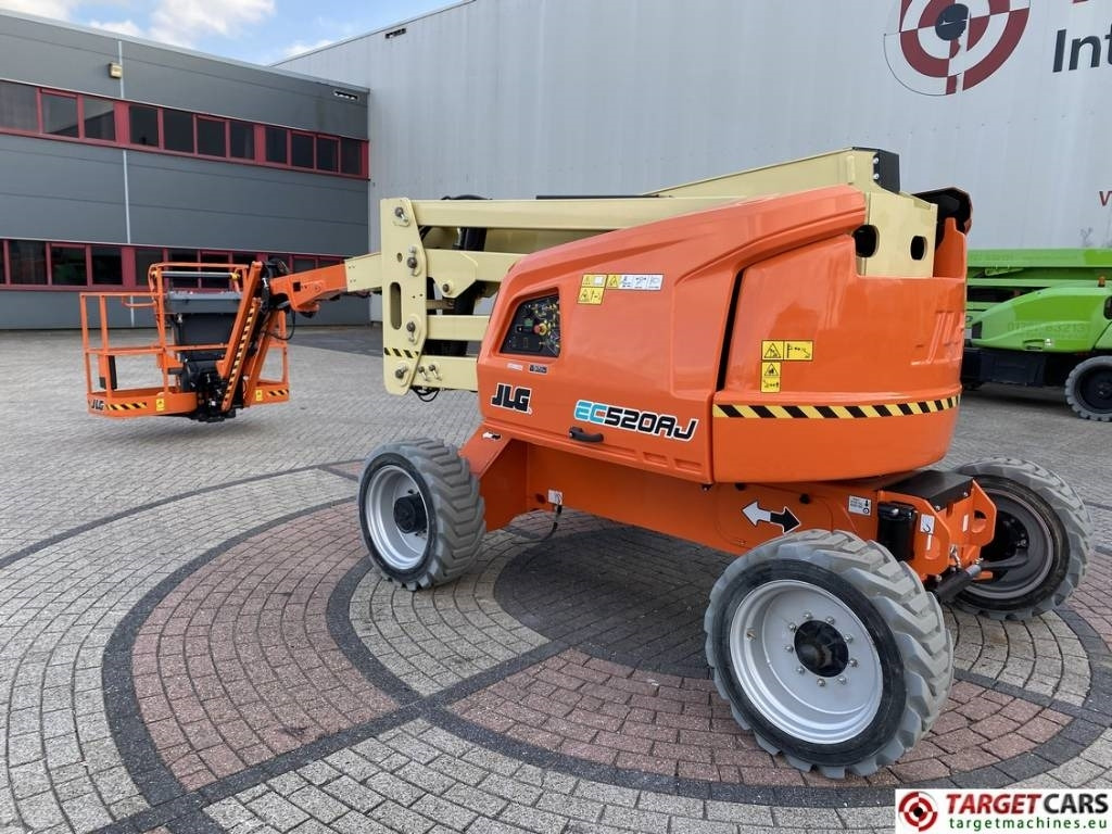 JLG EC520AJ Electric Articulated Boom Work Lift 1800cm - Articulated boom lift: picture 4 JLG EC520AJ Electric Articulated Boom Work Lift 1800cm - Articulated boom lift: picture 4