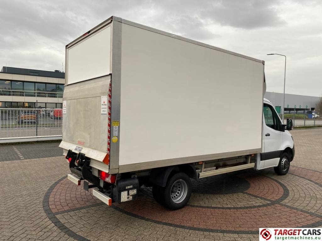 Mercedes-Benz Sprinter 515CDI Closed Box Van Taillift - Box truck: picture 3 Mercedes-Benz Sprinter 515CDI Closed Box Van Taillift - Box truck: picture 3