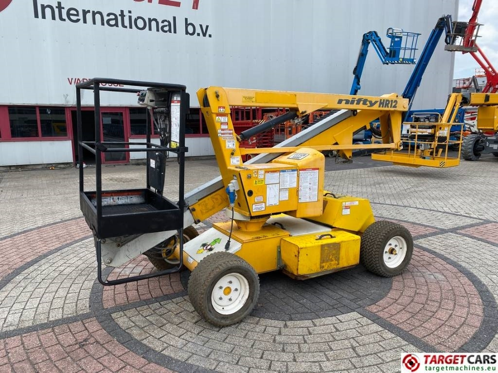 Niftylift HR12NDE HyBrid Articulated Boom Work Lift 1220cm - Articulated boom lift: picture 1 Niftylift HR12NDE HyBrid Articulated Boom Work Lift 1220cm - Articulated boom lift: picture 1