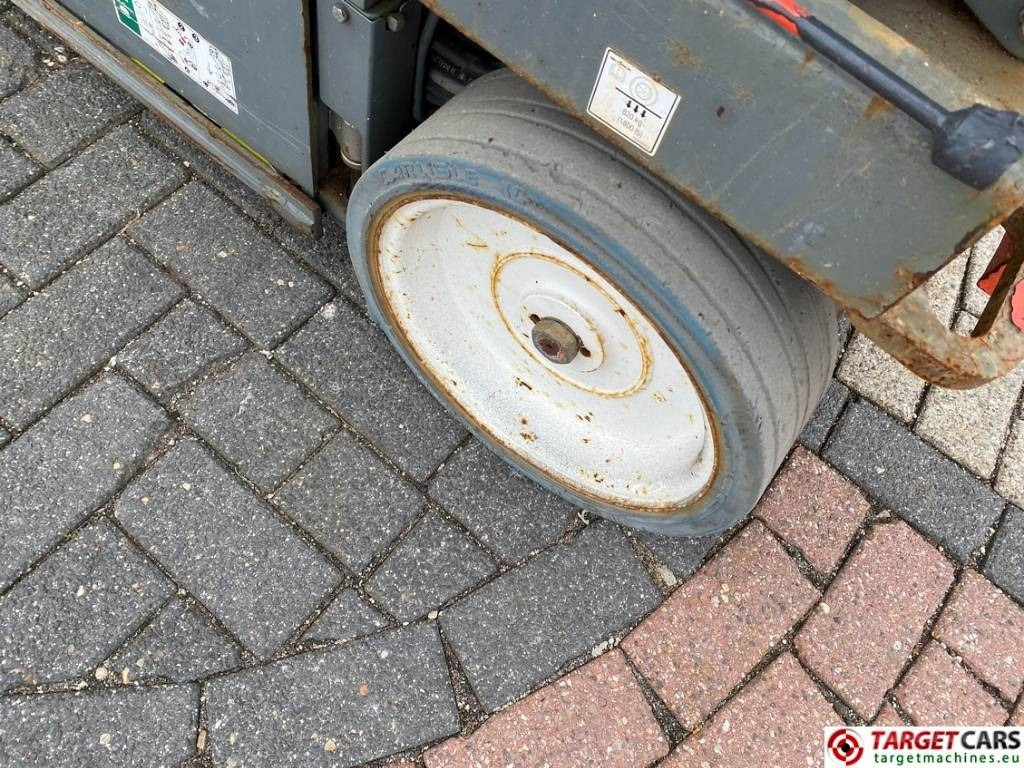 Scissor lift SkyJack SJIII-3226 Electric 3226 Scissor Work Lift 990cm: picture 24 Scissor lift SkyJack SJIII-3226 Electric 3226 Scissor Work Lift 990cm: picture 24