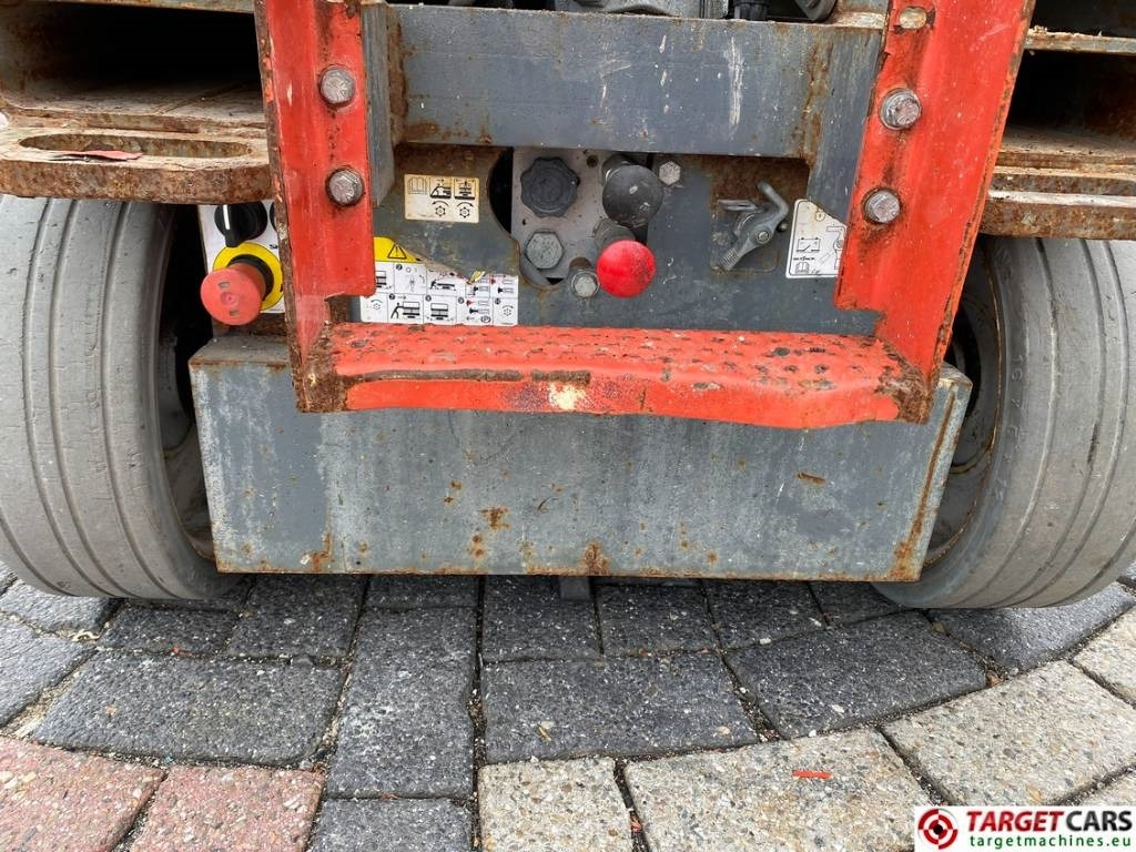 Scissor lift SkyJack SJIII-3226 Electric 3226 Scissor Work Lift 990cm: picture 12 Scissor lift SkyJack SJIII-3226 Electric 3226 Scissor Work Lift 990cm: picture 12