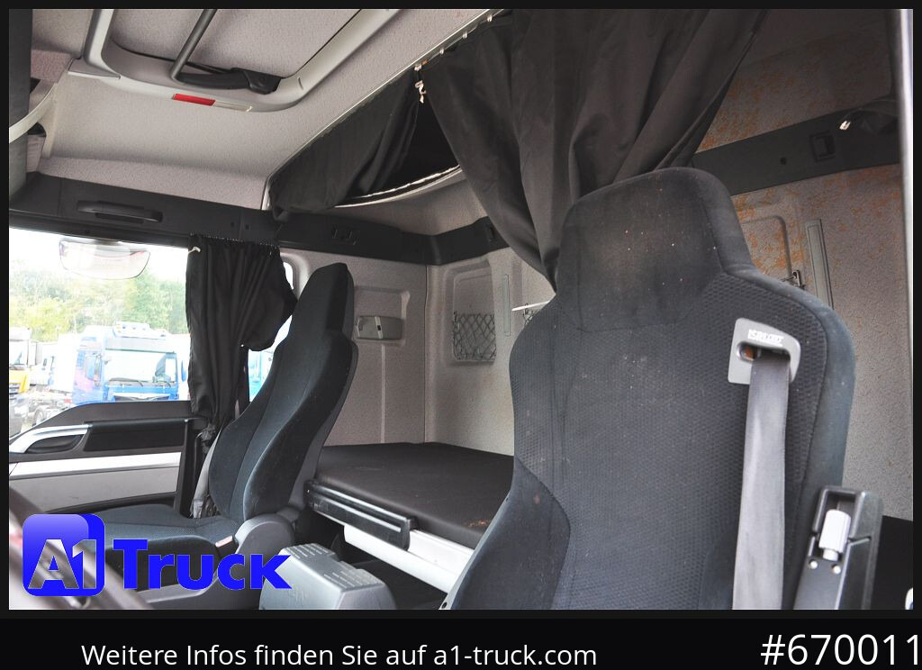 MAN TGX 26.400, Hiab Kran, Lenk-Liftachse, - Dropside/ Flatbed truck, Crane truck: picture 4 MAN TGX 26.400, Hiab Kran, Lenk-Liftachse, - Dropside/ Flatbed truck, Crane truck: picture 4