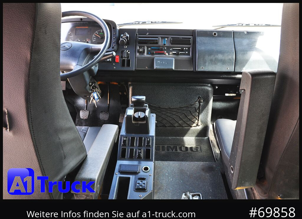 MERCEDES-BENZ Unimog U 5000 437/45 Kran Doka 6 Sitze - Crane truck: picture 5 MERCEDES-BENZ Unimog U 5000 437/45 Kran Doka 6 Sitze - Crane truck: picture 5
