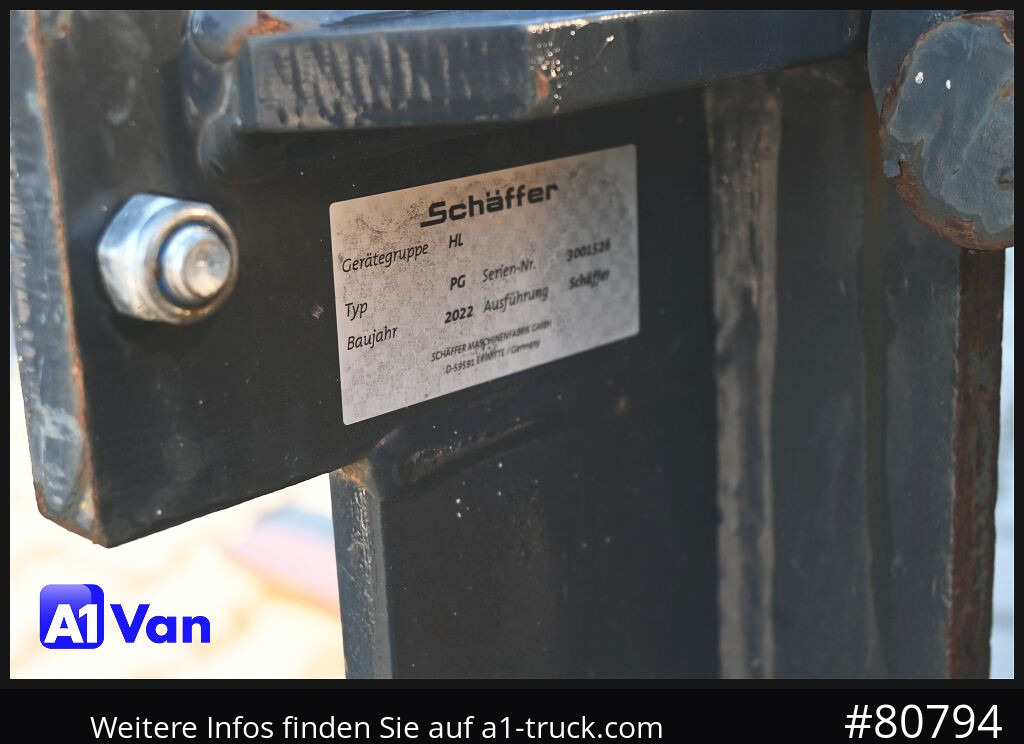 SCHAEFFER Schäffer 2445S Hoflader, Gabel, 127 Bstd. - Wheel loader: picture 2 SCHAEFFER Schäffer 2445S Hoflader, Gabel, 127 Bstd. - Wheel loader: picture 2